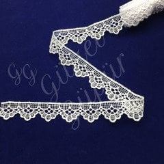 G 34835 Güpür Beyaz