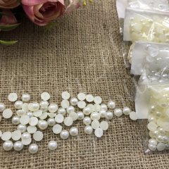 Yarım inci 7 mm. (0.30gr.) Krem