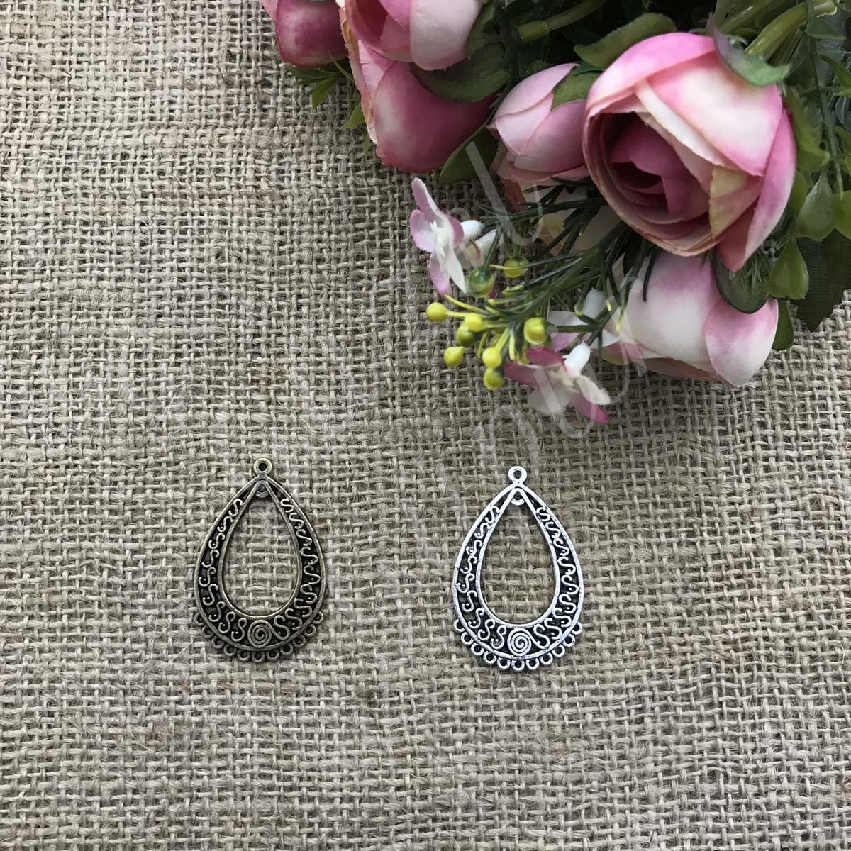 Su Damlası Küpe ve Kolye Ucu